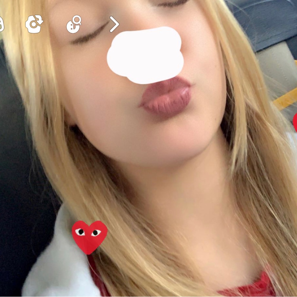 Meet your Posher, Laney